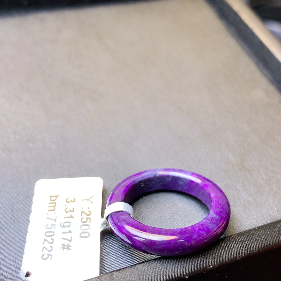 未镶嵌苏纪石（舒俱来）指环