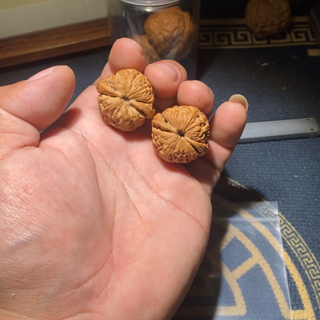 文玩核桃吊坠-*s龙撵