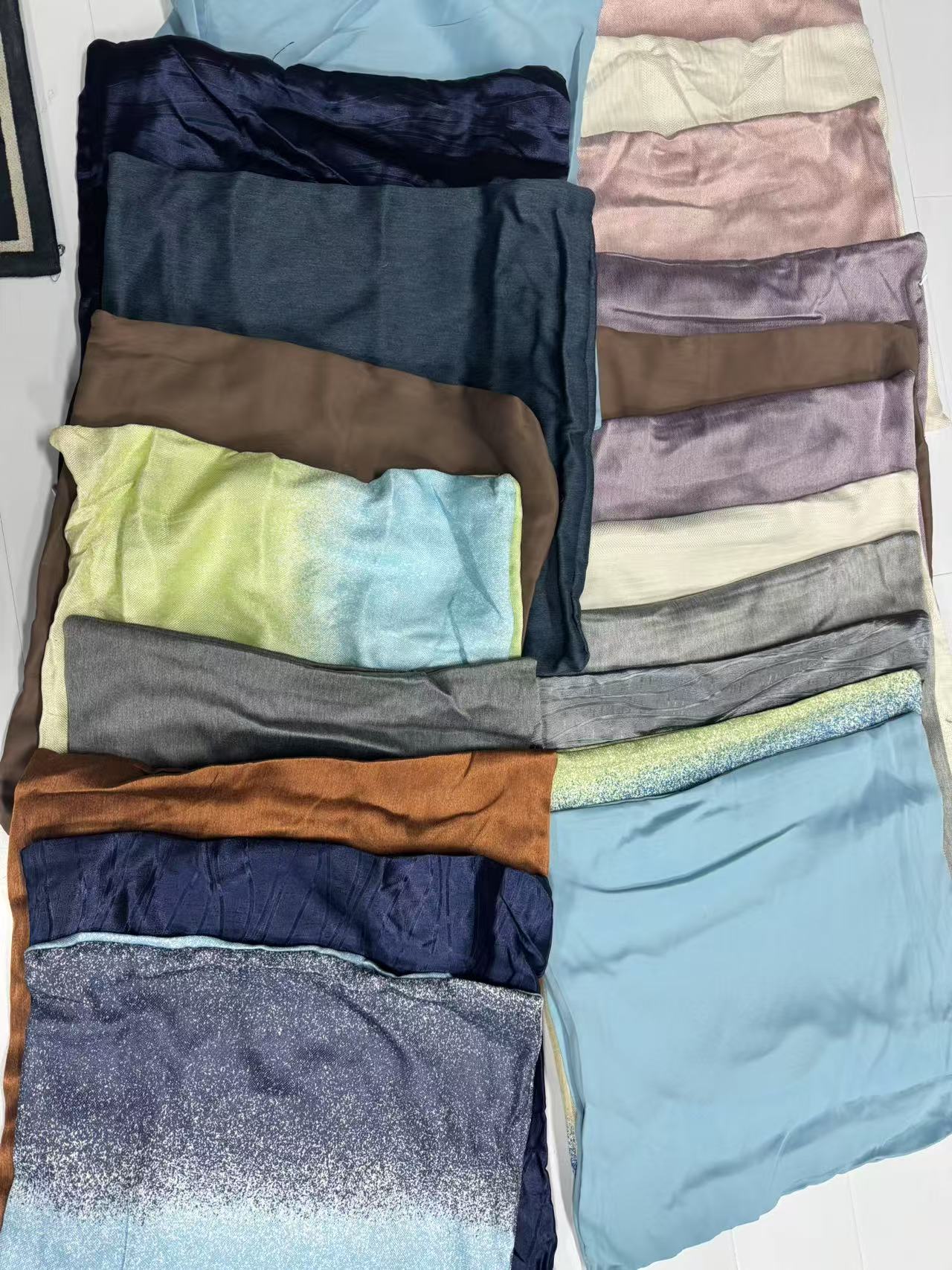 成品抱枕套（一对）