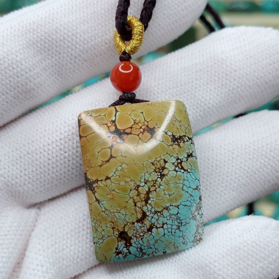 未镶嵌绿松石珠宝奇石