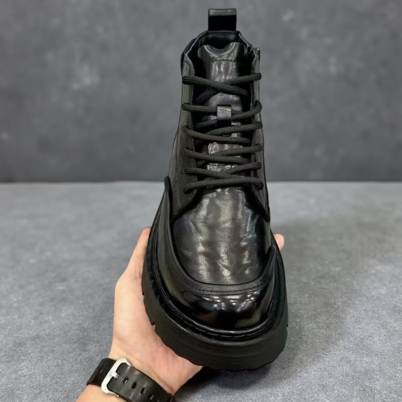 秋冬切尔西靴皮靴冬季黑色防滑中帮搭扣马丁靴拉链百搭男士时尚