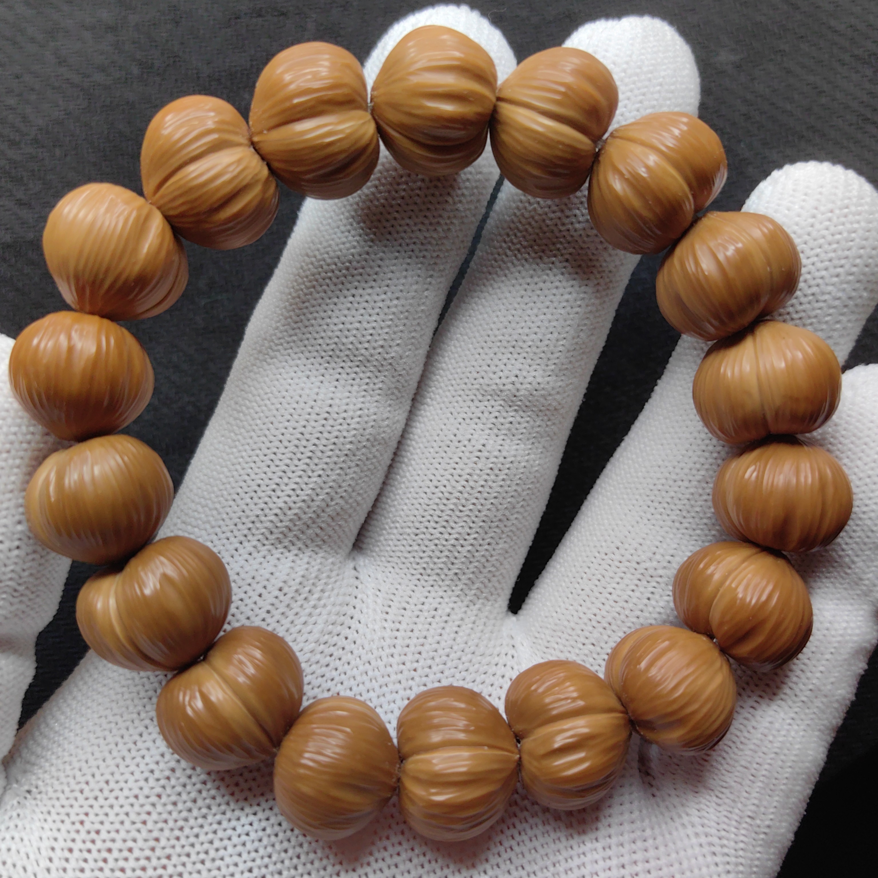 大尺寸手工拉丝泡芙屁桃手串，猴头聚宝盆雕刻尺寸16mm全品无泡药