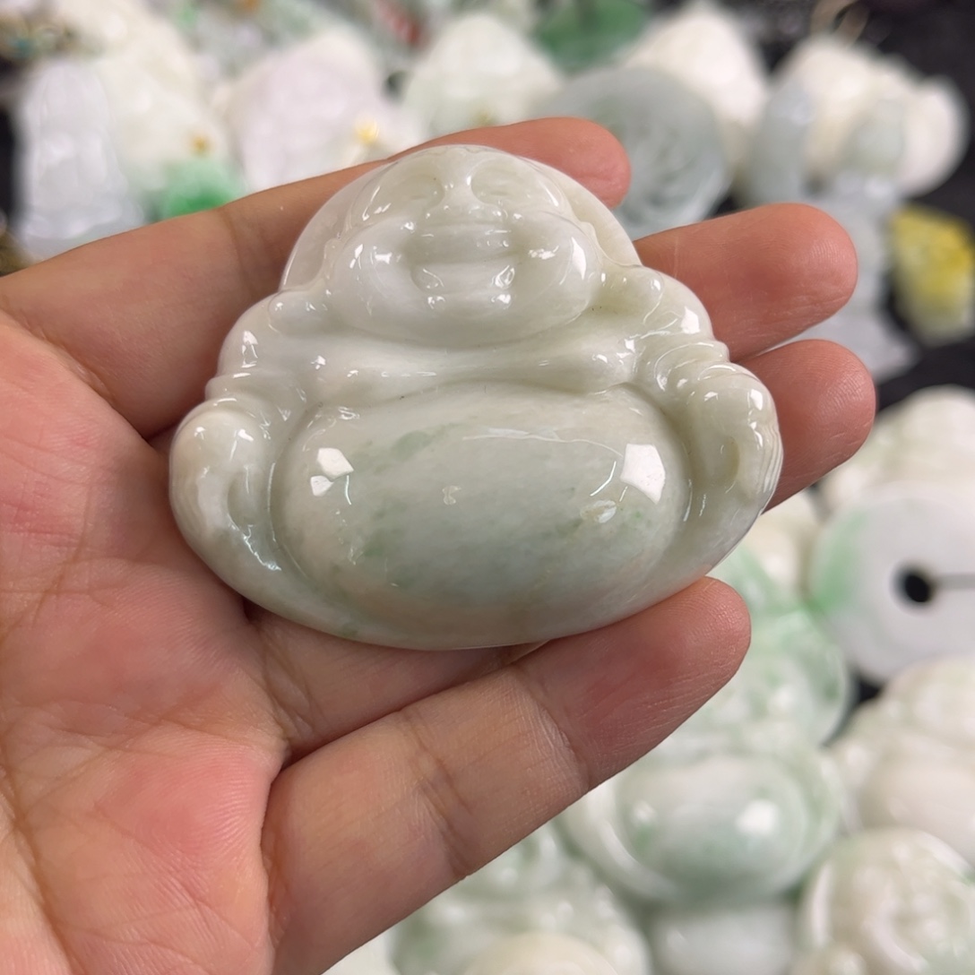 吊坠(不含链)未镶嵌翡翠瑕疵