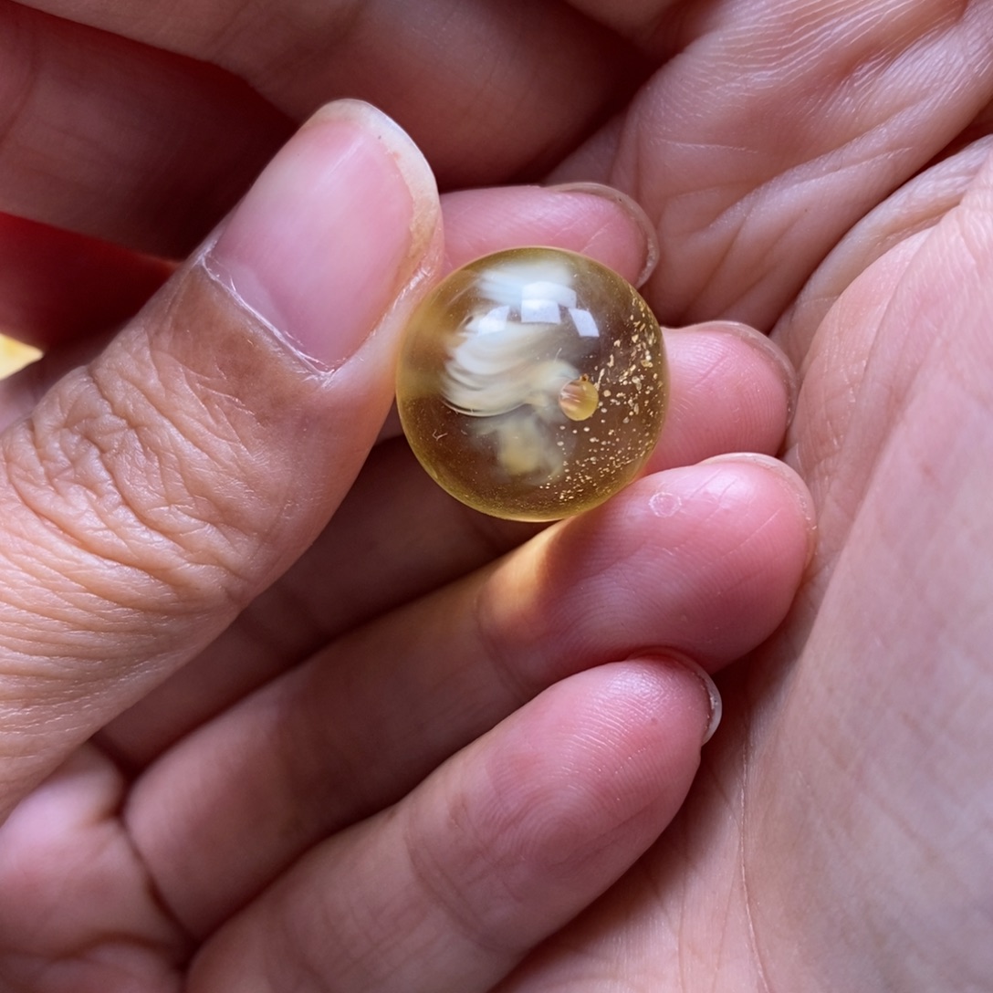 琥珀未镶嵌裸石蜜蜡