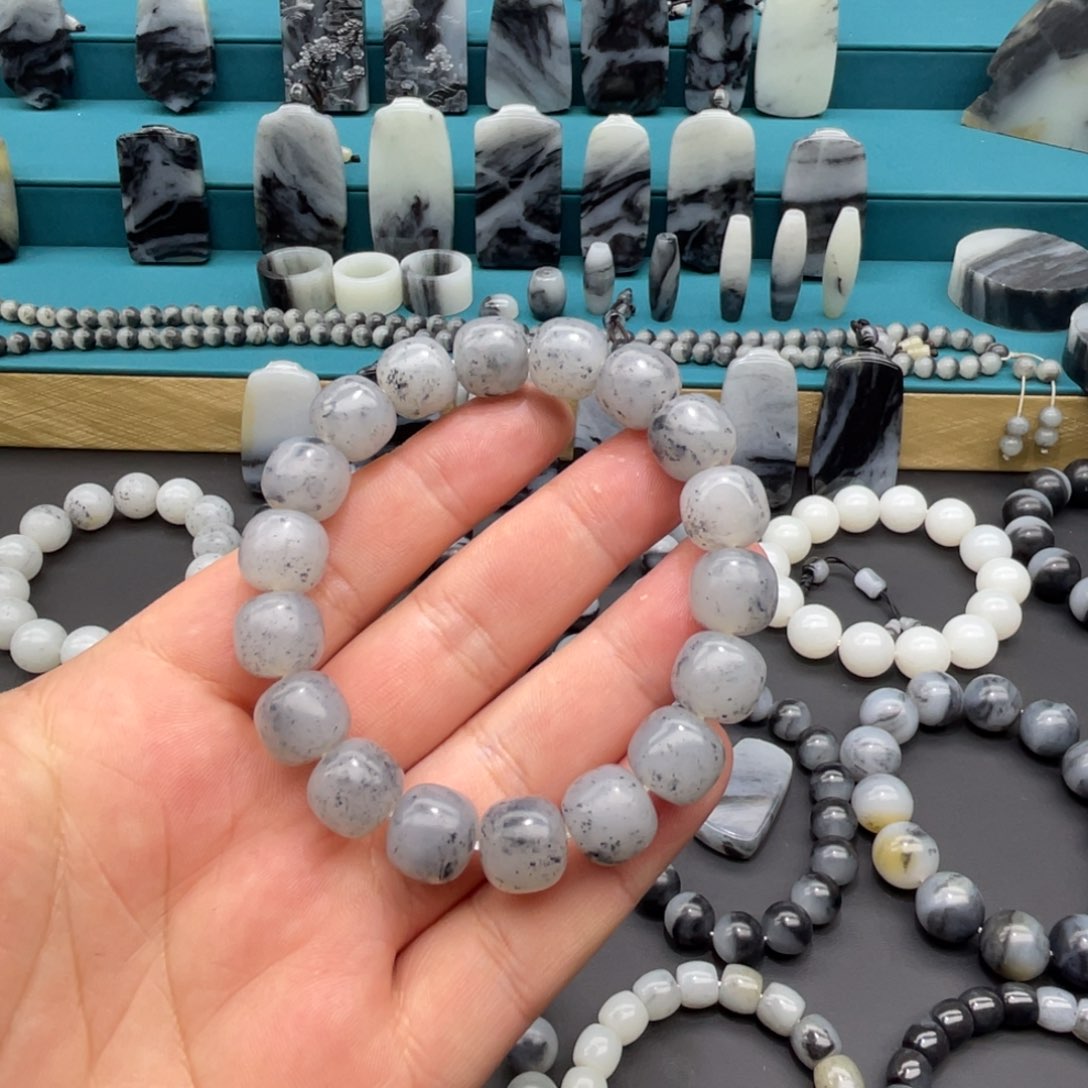 和田玉手串未镶嵌