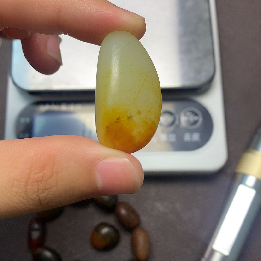 和田玉（糖玉）未镶嵌挂件