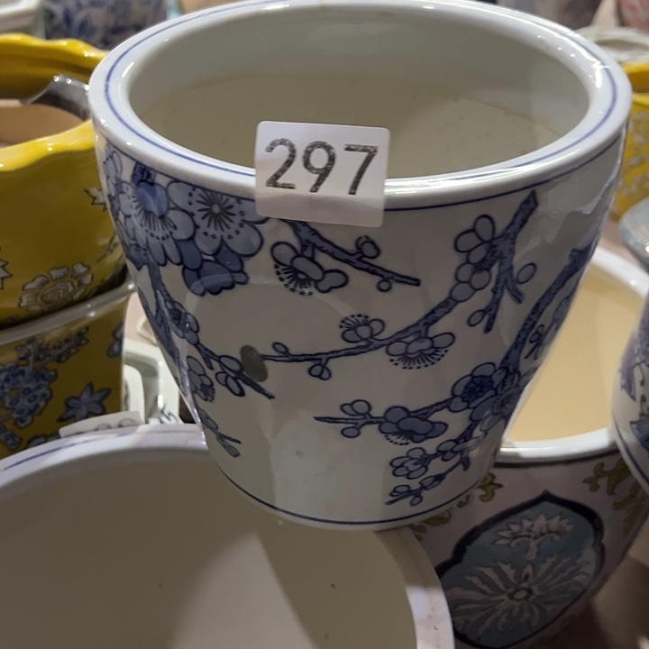 瓷片瑕。。。。。。。。。。。。。。