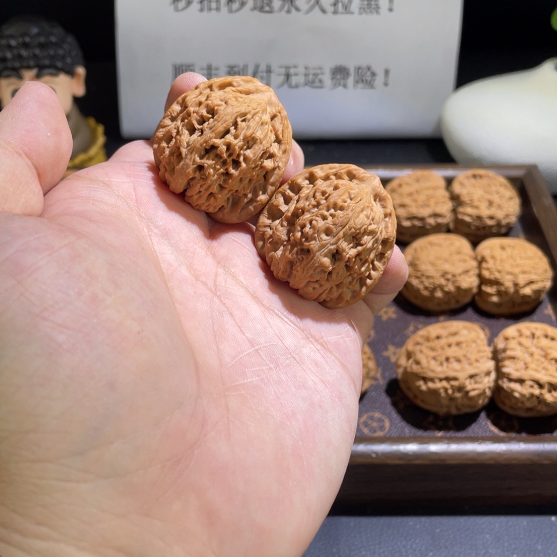 小***枷吊坠文玩核桃核桃