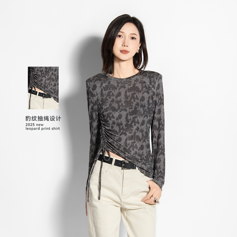 MASIENDI/玛丝恩迪美系豹纹印花长袖秋冬秋冬抽绳设计小衫330247