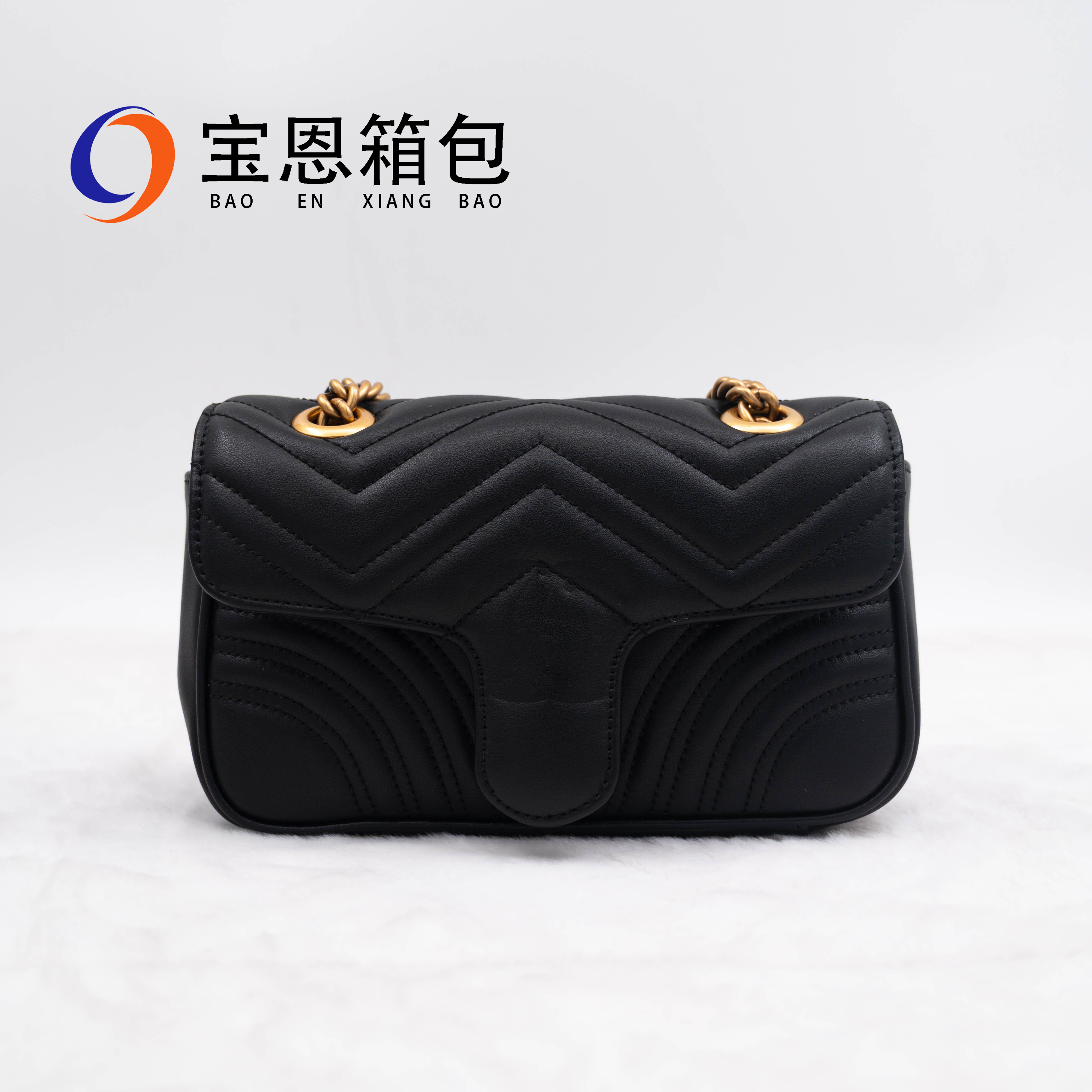 马蒙包——宝恩时尚新款经典百搭爱心链条菱格单肩斜跨女包TL25472