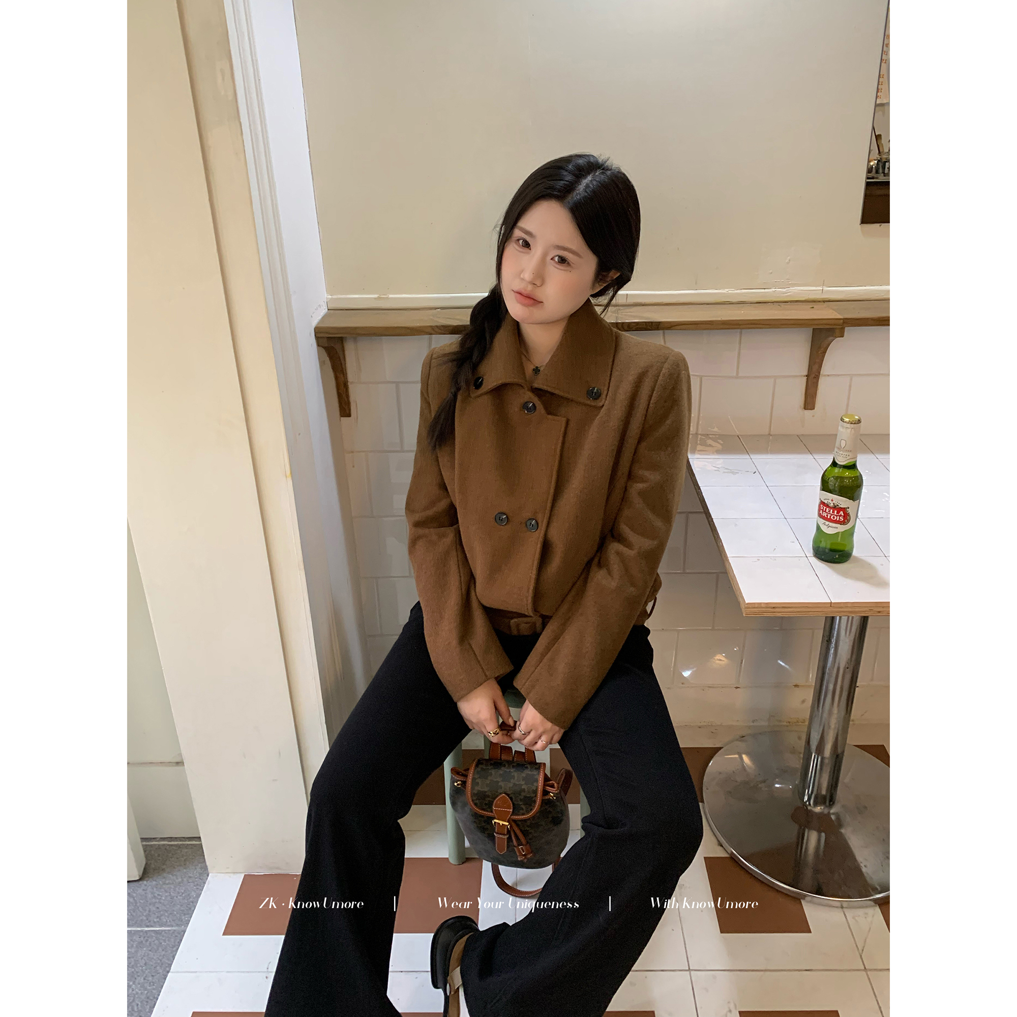 知葵微胖定制【港风画报】气质立领外套女冬系带收腰大衣12244D2551