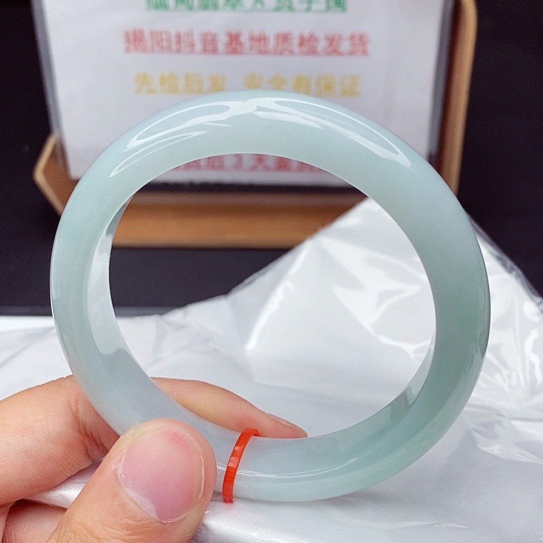 未镶嵌手镯翡翠58圈口