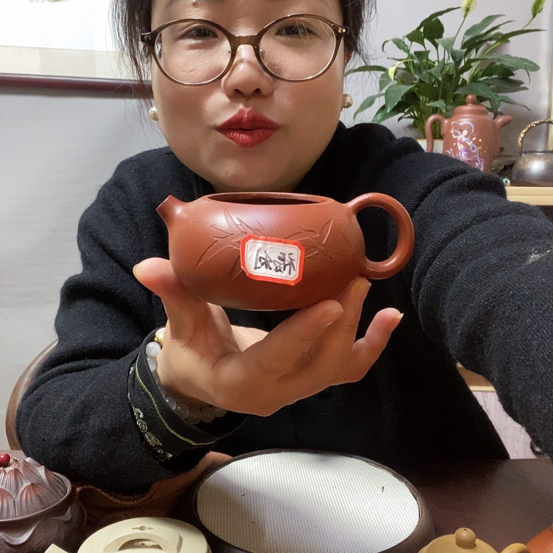 2467888999999999999999