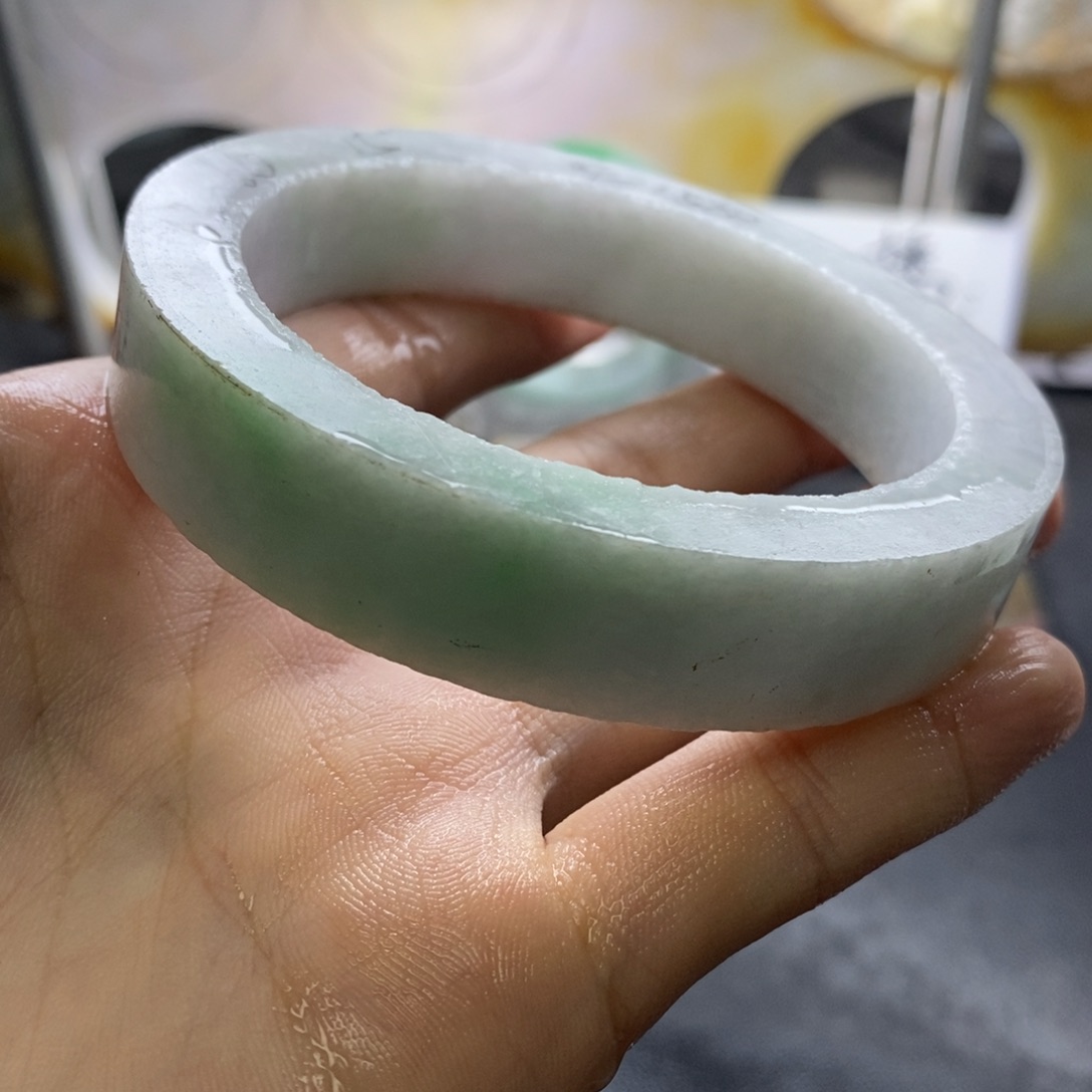定制翡翠正未镶嵌