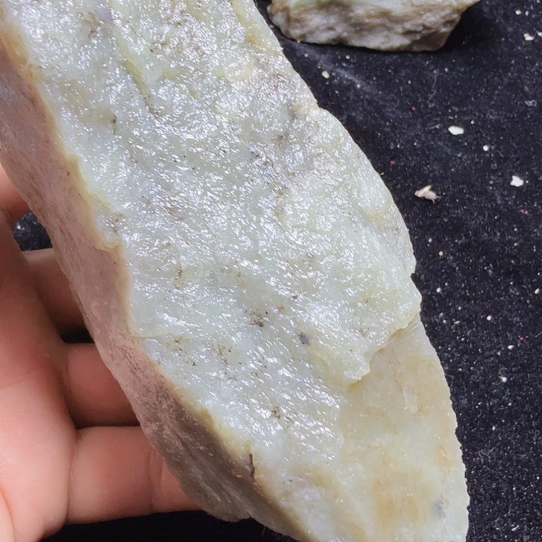 和田玉（糖玉）未镶嵌珠宝半成品