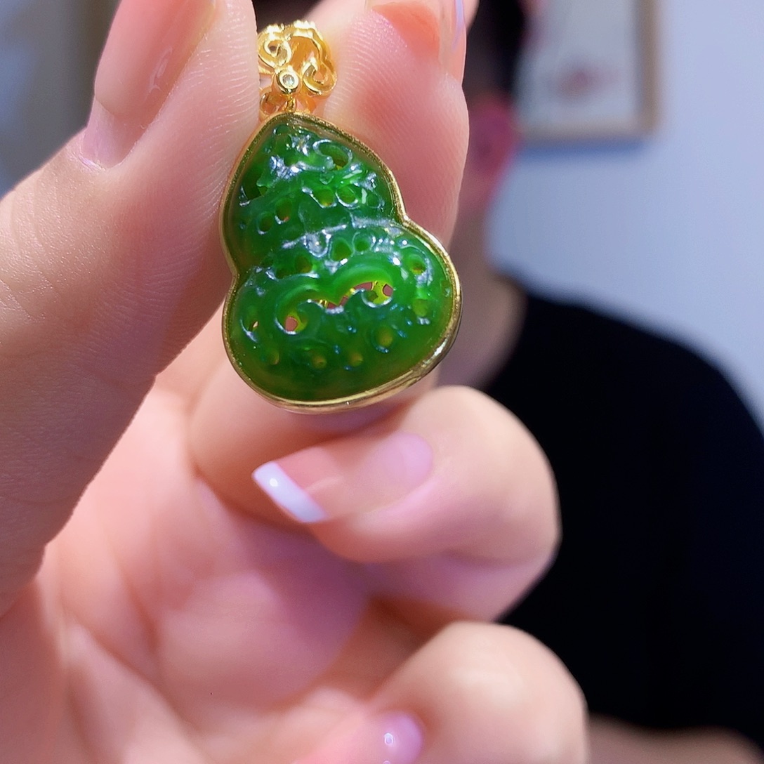 和田玉（碧玉）颈饰银S925镀金镶嵌