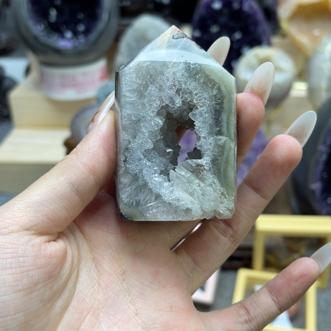 水晶随形（非配饰）?****清