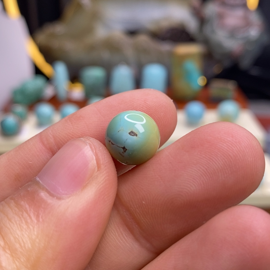 绿松石未镶嵌珠宝奇石11.3