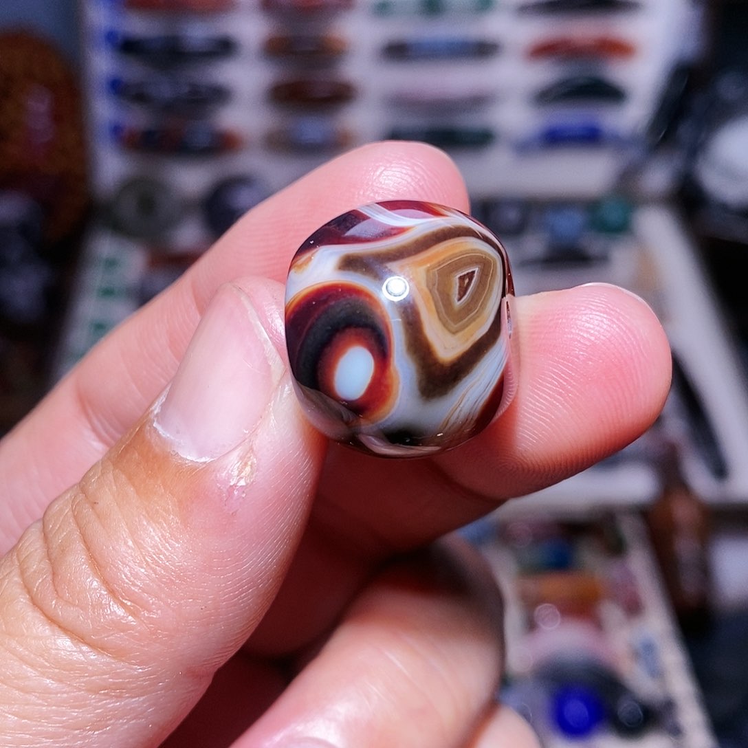 玛瑙吊坠未镶嵌….