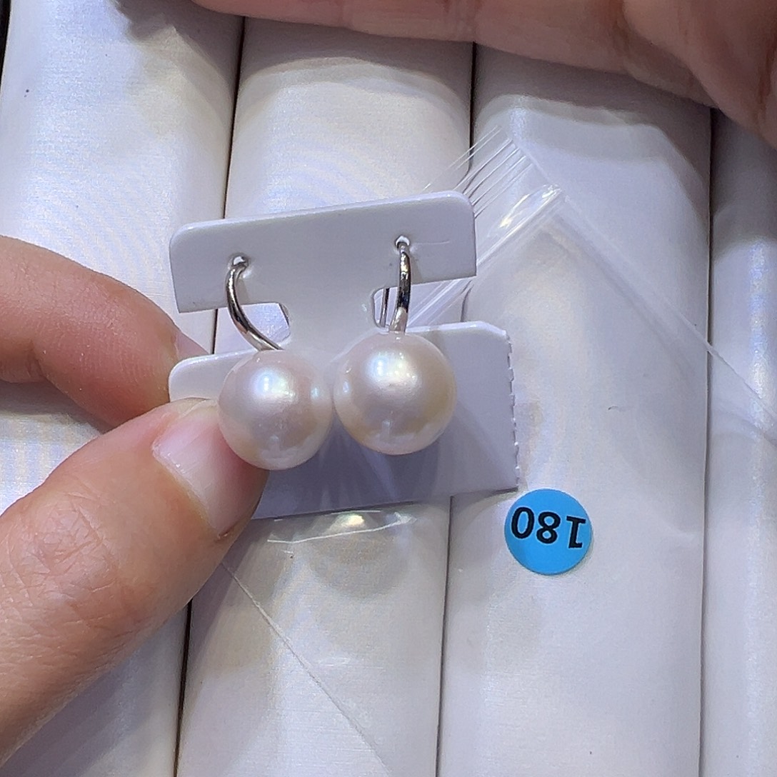 银S925镶嵌淡水珍珠耳饰