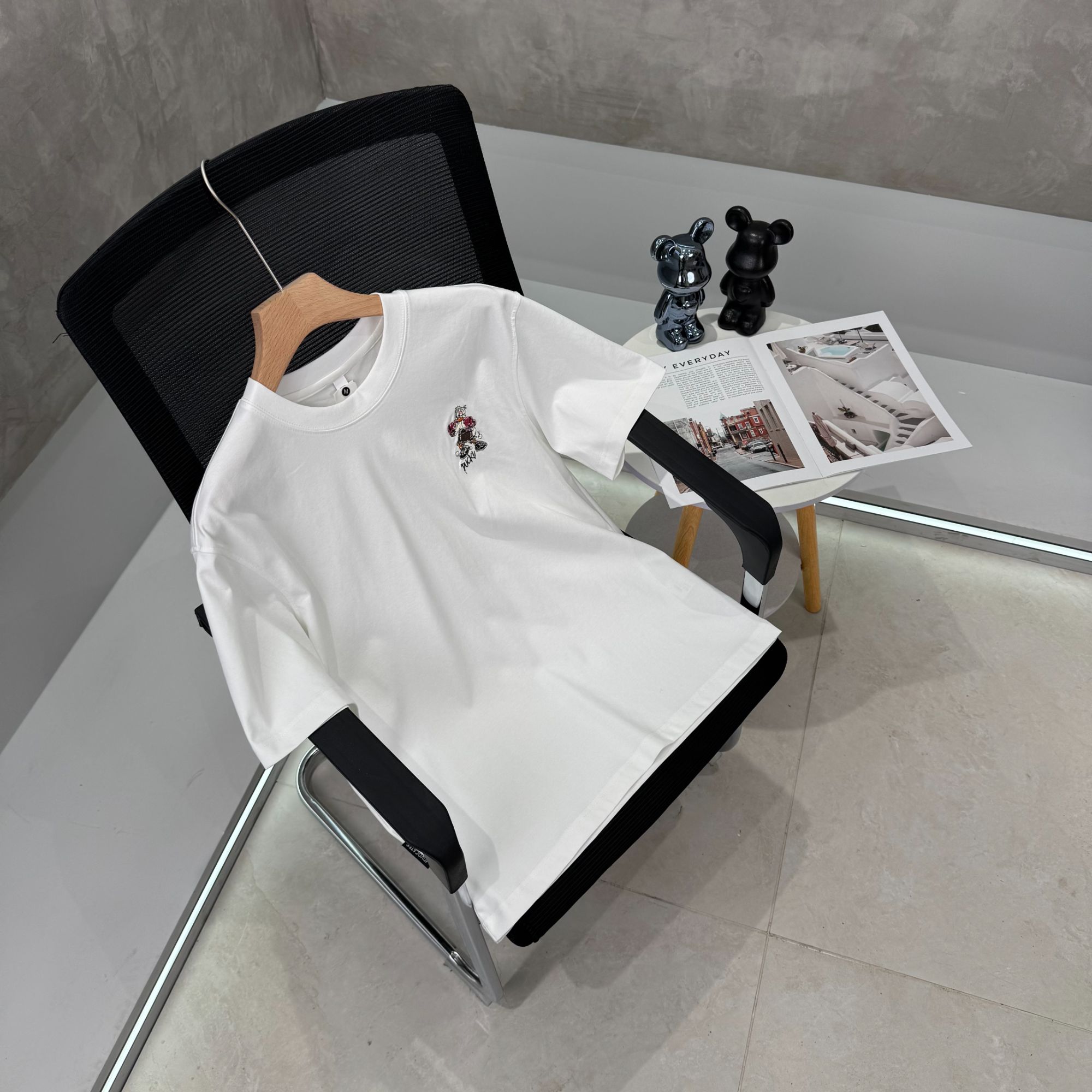 2025男士夏季新款潮牌短袖轻工艺休闲宽松印花百搭圆领半袖T恤