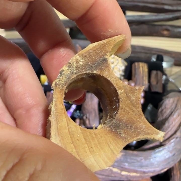 木C***洋降真香高配碎料结晶