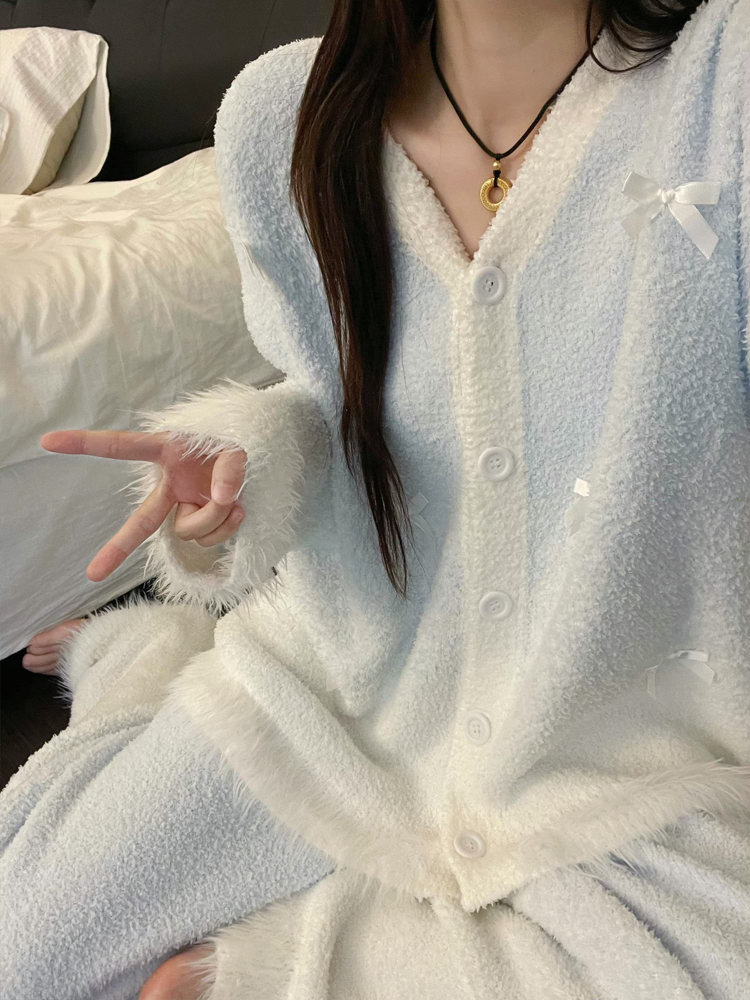 韩系甜美温柔蝴蝶结半边绒睡衣女冬季新款毛绒保暖加厚家居服套装