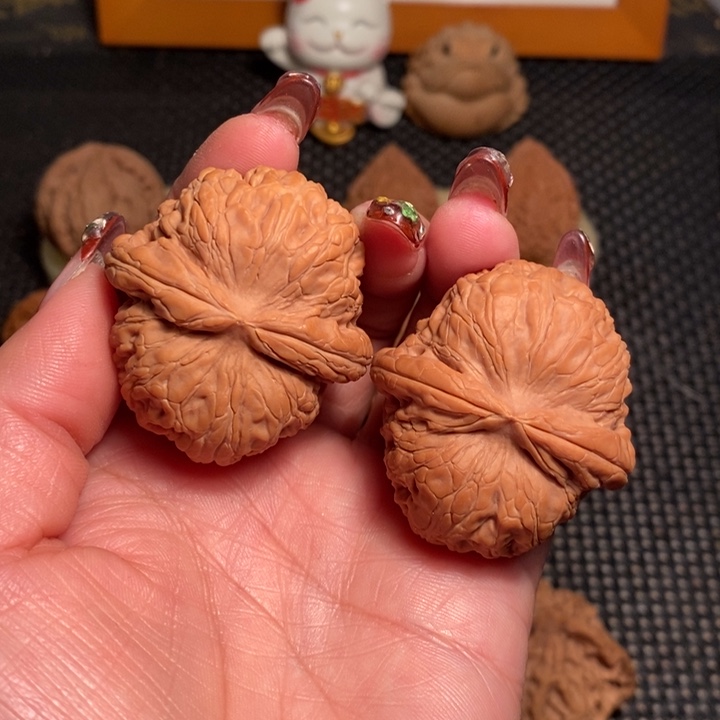 文玩核桃把件44元宝