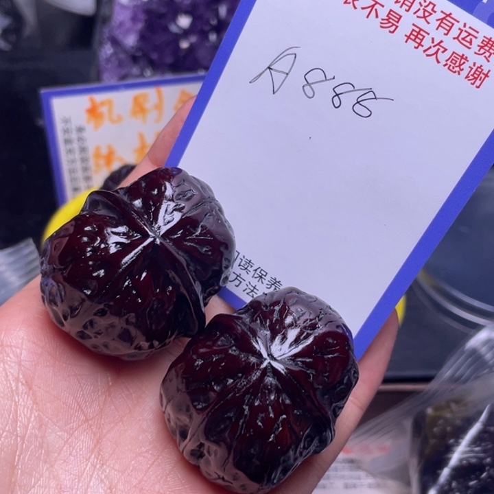 文玩核桃把件云铁三棱