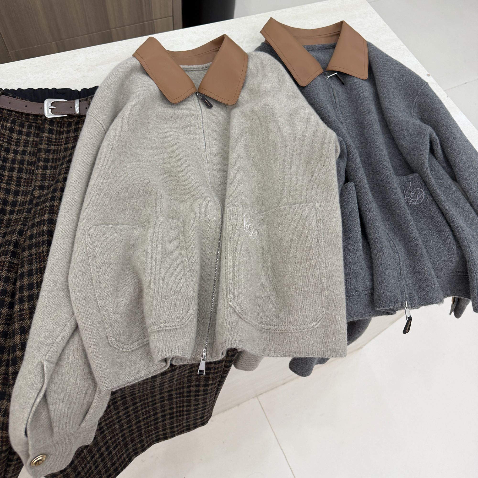 高级设计感拼接翻领羊毛外套