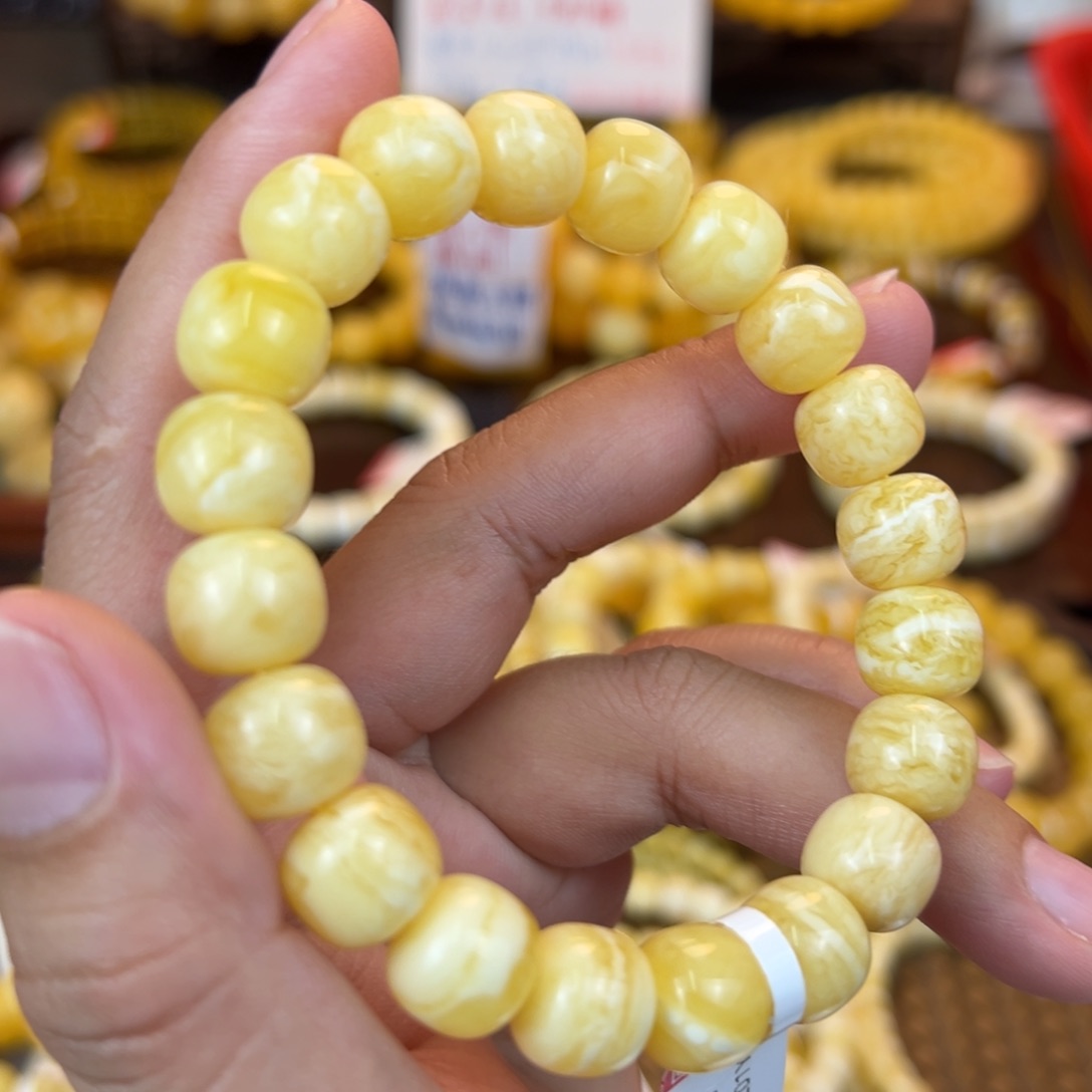 琥珀裸石未镶嵌kjhhjhhnnnmm