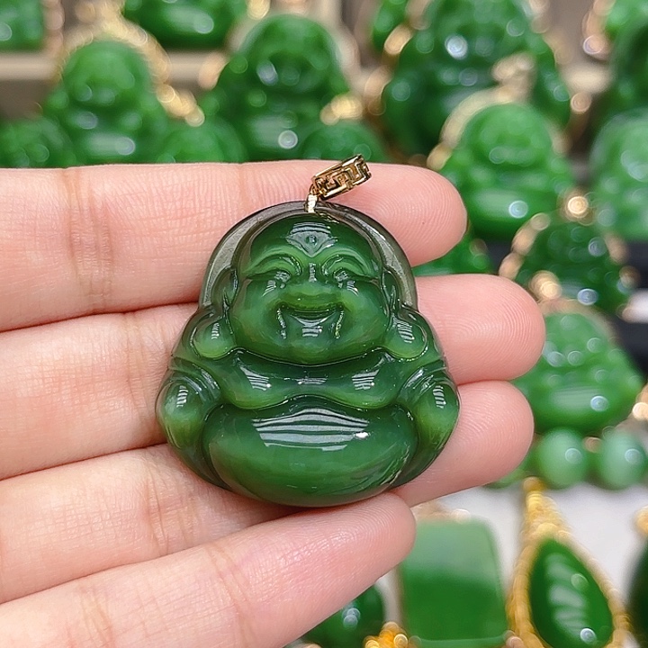 和田玉（碧玉）颈饰18K金镶嵌
