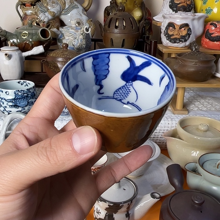 瓷片好看的杯子不错的哦