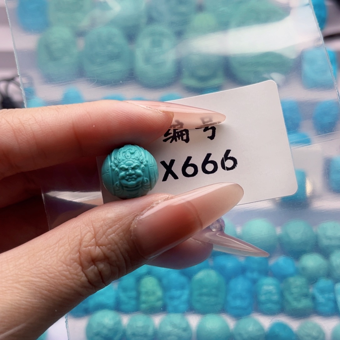 绿松石雕刻未镶嵌