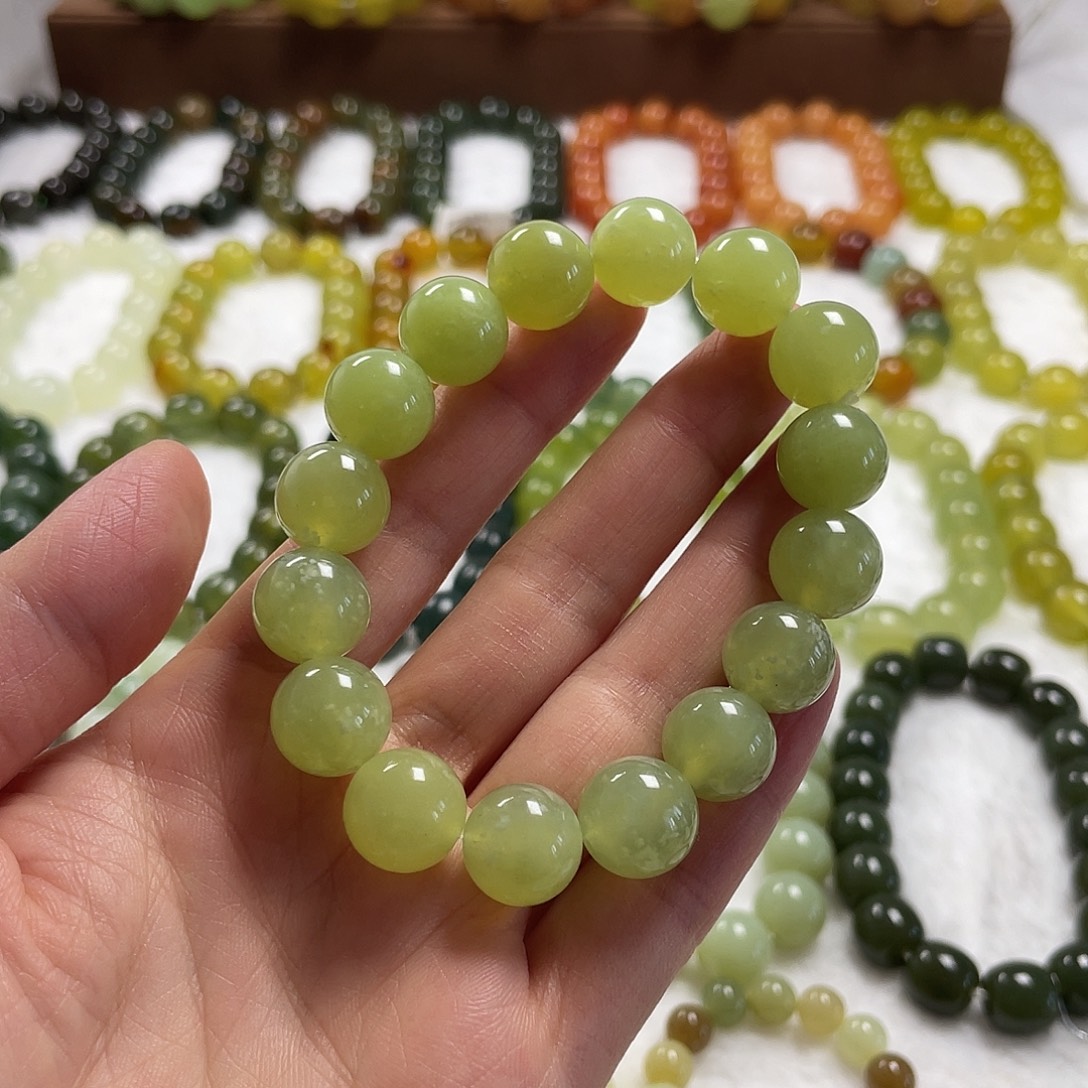 蛇纹石玉未镶嵌手链