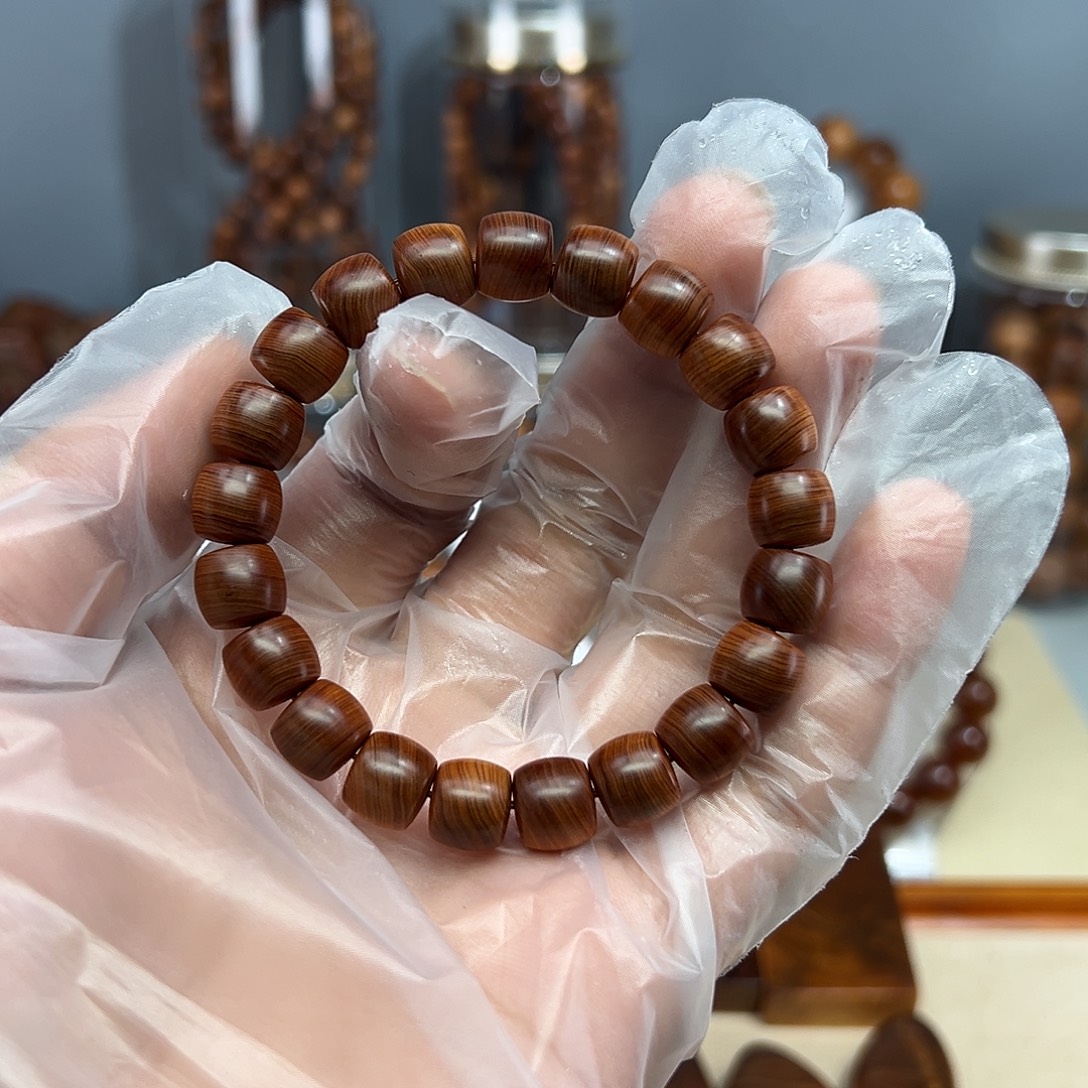 小***子柏木（崖柏）1.0直切黑金