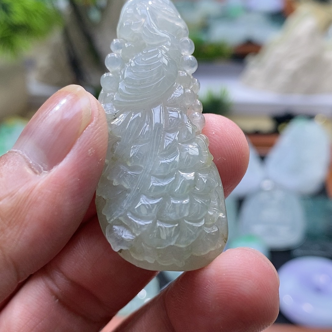 【闪购商品】翡翠颈饰未镶嵌1111111111111