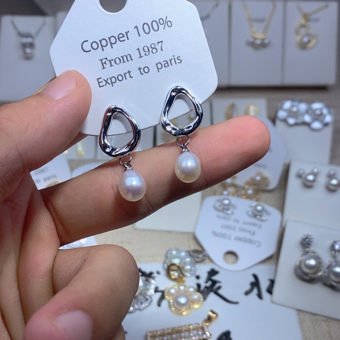 未镶嵌淡水珍珠耳饰