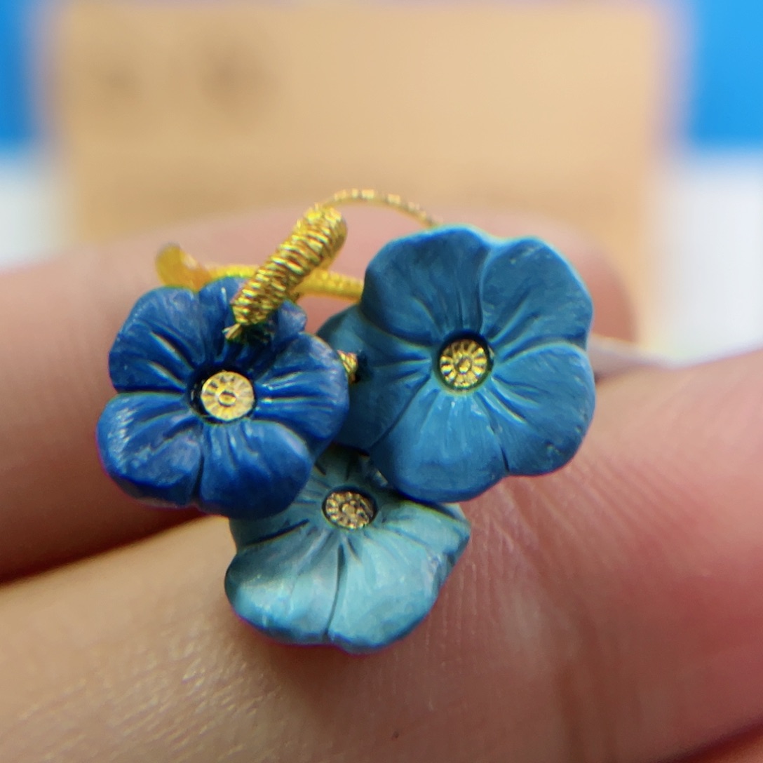 绿松石配饰未镶嵌