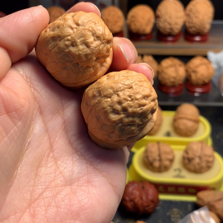 吊坠文玩核桃麒麟元宝49尺寸