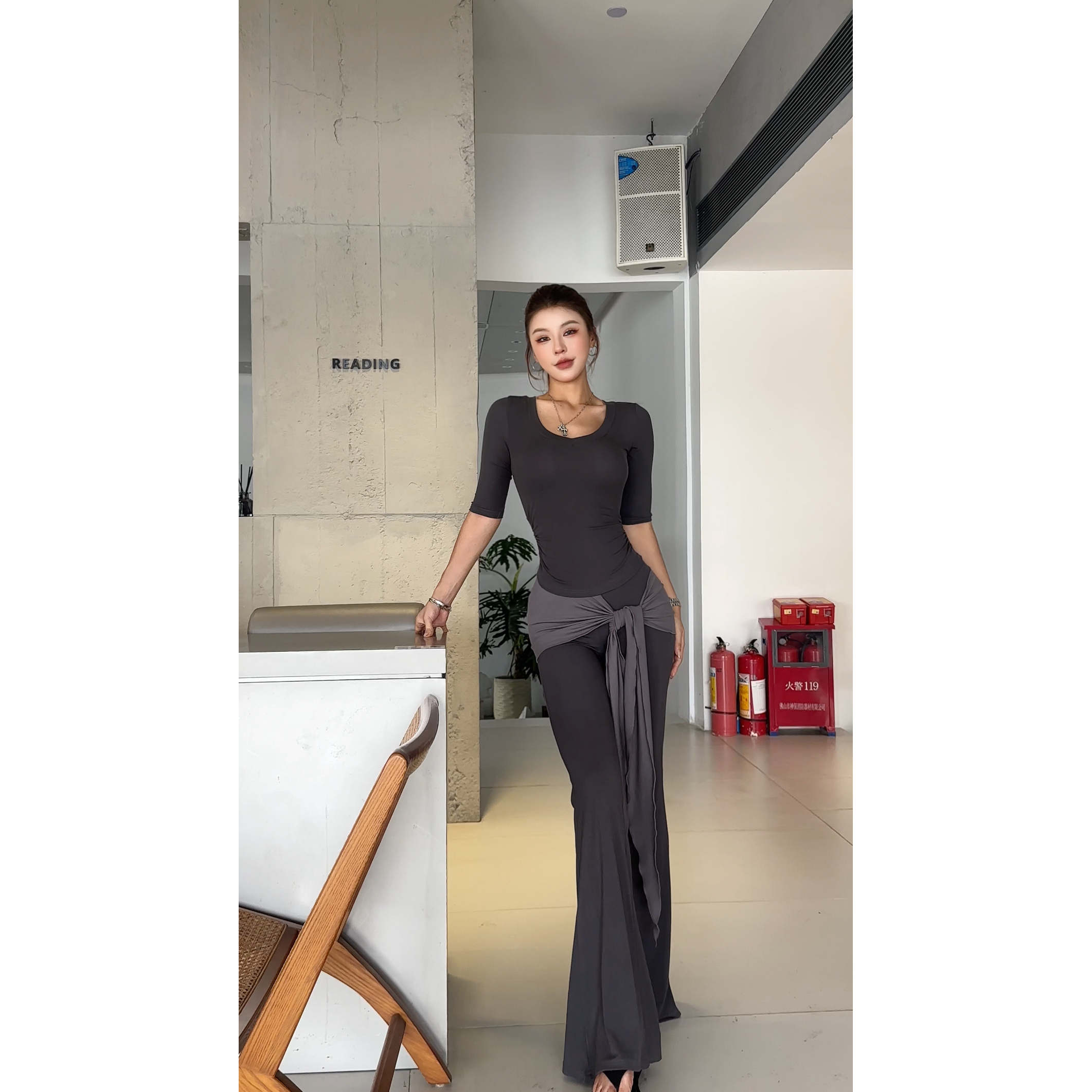 原创慕斯系显瘦打底时尚针织套装女人丝松弛2025新款套装女