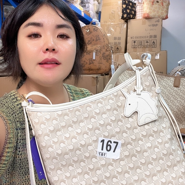 PVC包包包包包包包包