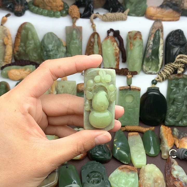 山***长岫岩河磨玉（透闪石质玉）未镶嵌挂件