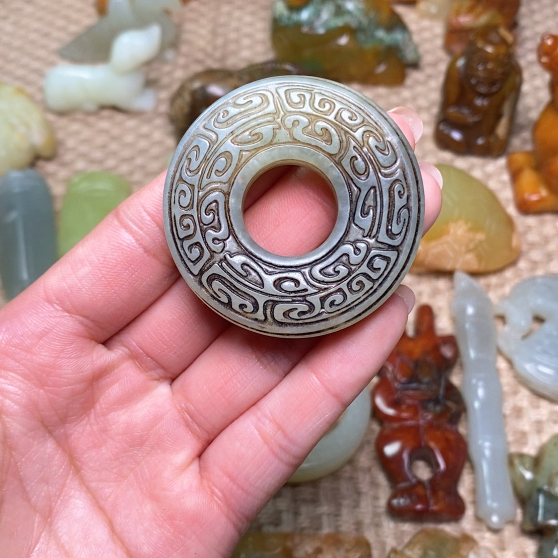 白玉菩提吊坠白玉菩提白玉菩提摆件