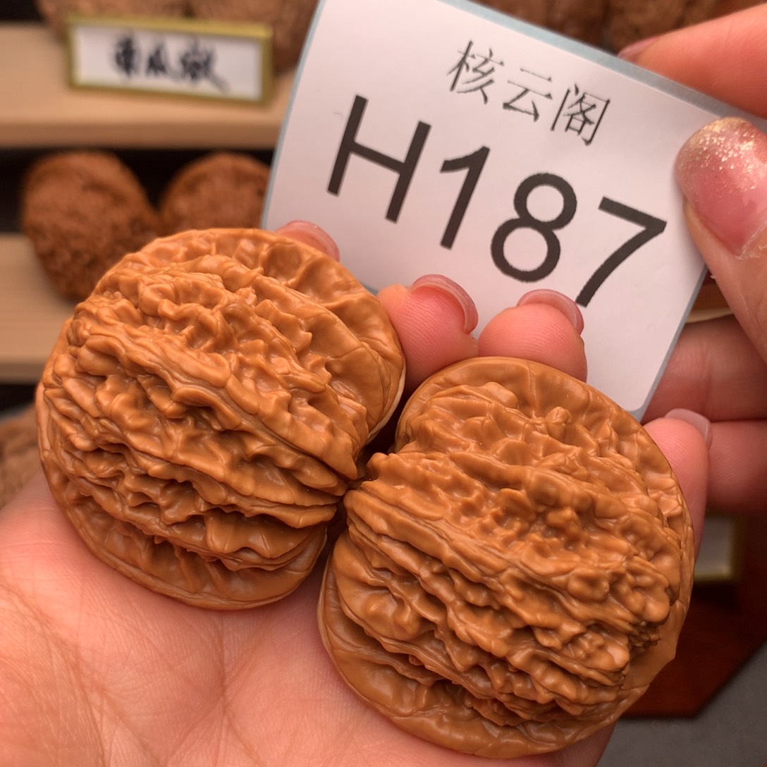 文玩核桃把件45平谷楼