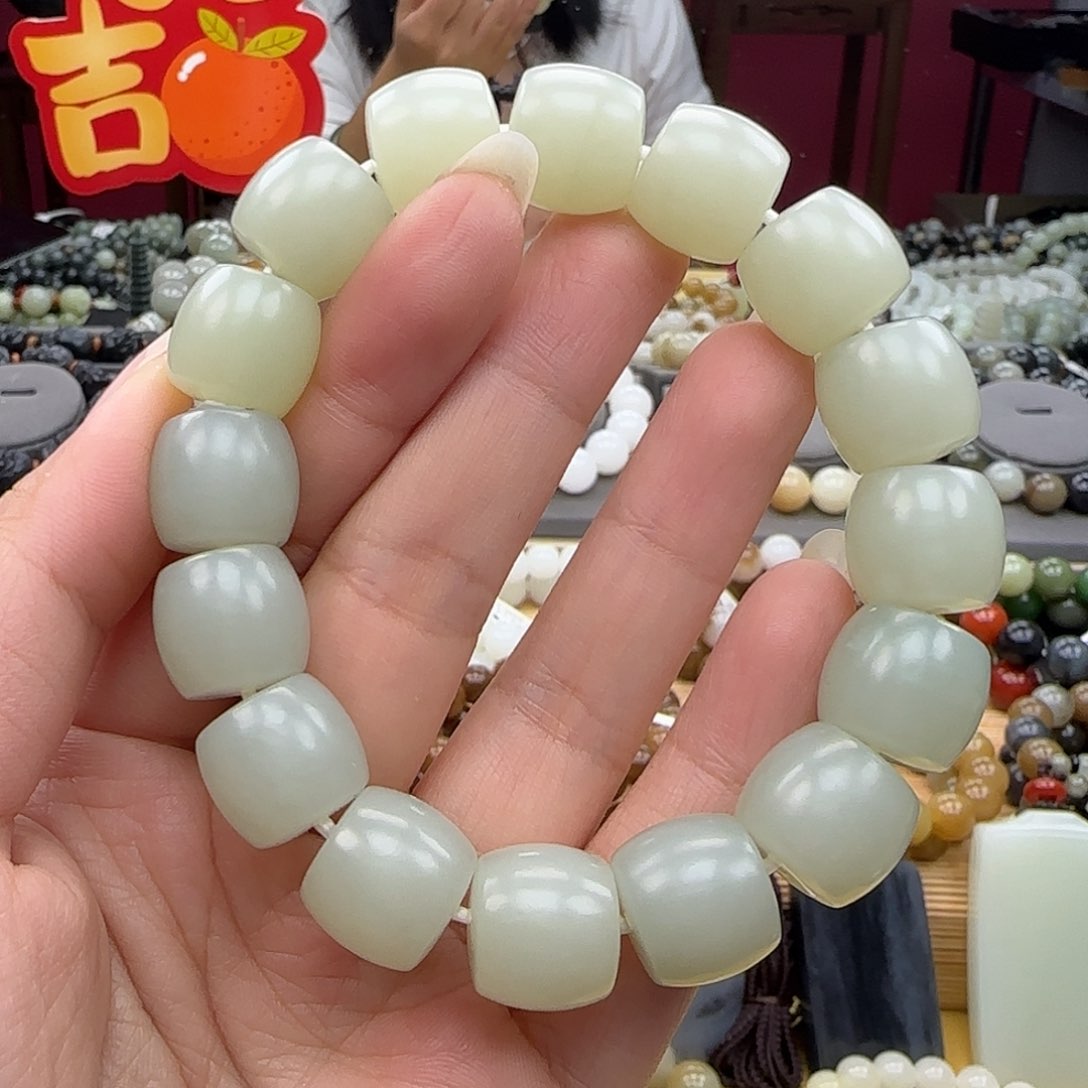 和田玉手链未镶嵌