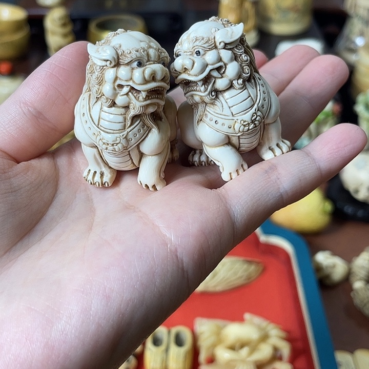 用***4树脂制品精品雕刻工艺品