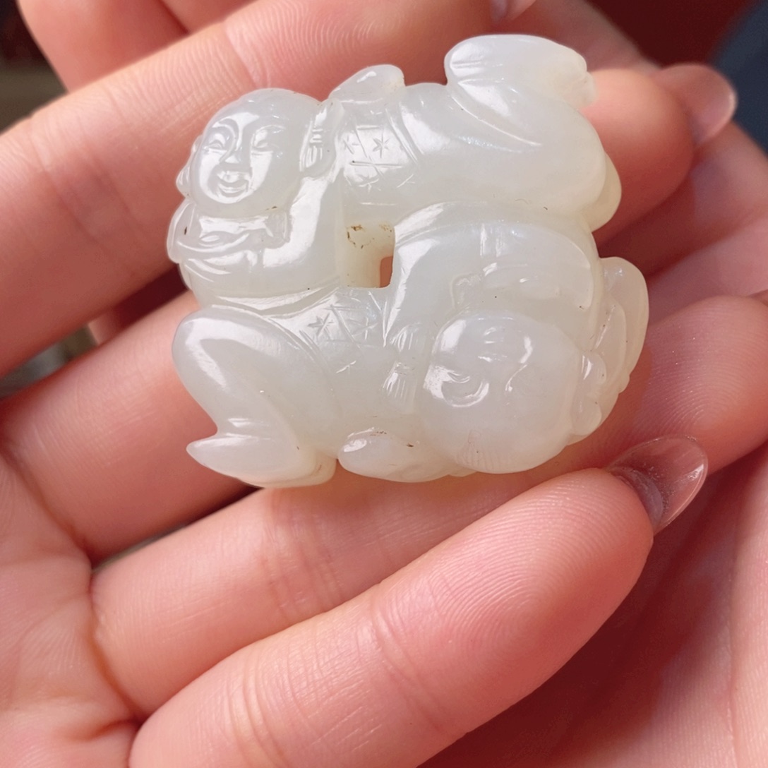 和田玉颈饰未镶嵌匹*