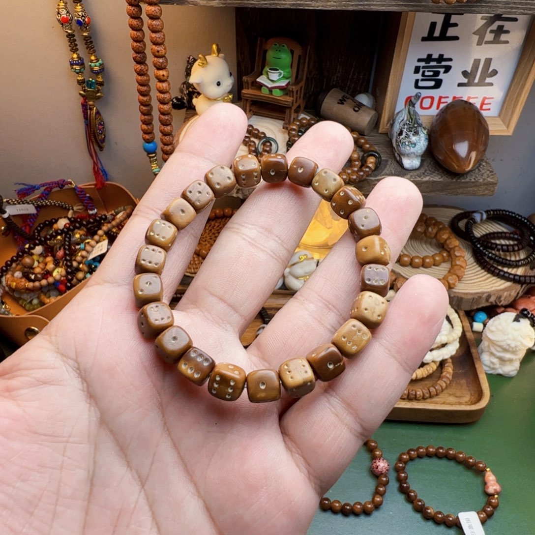 菩提根/象牙果手串