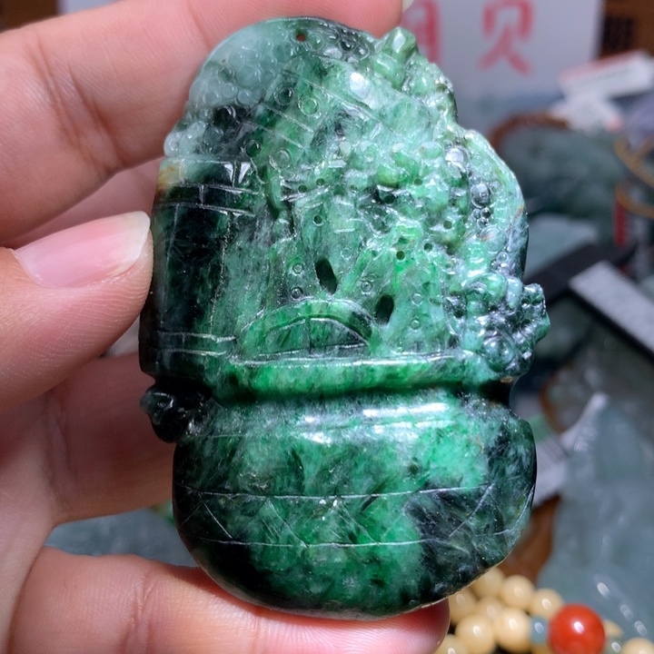 翡翠颈饰未镶嵌保真天然A货翡翠